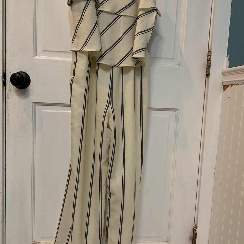 Jumpsuit - Picture 2 of 6
